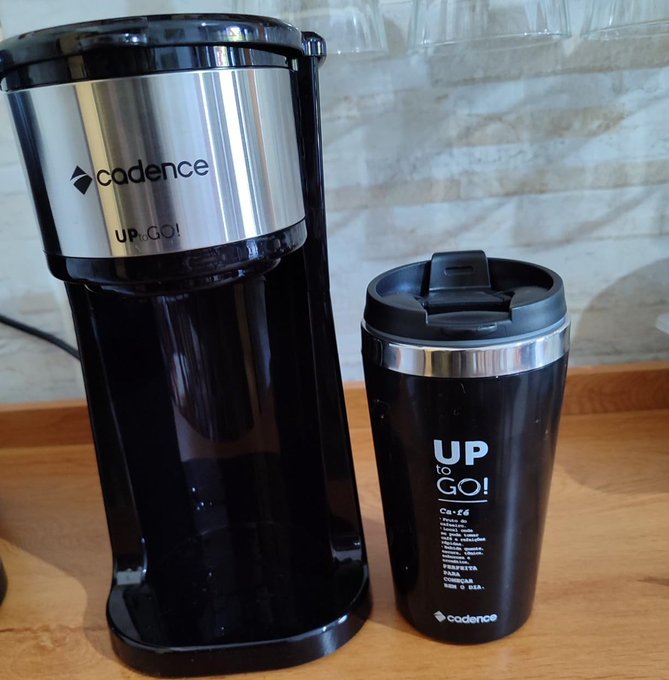 Cafeteira Elétrica Cadence To Go com Copo Térmico