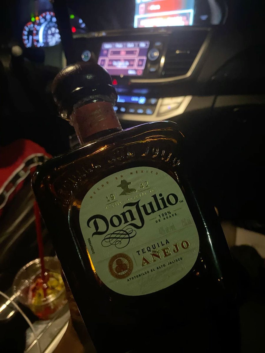 RBenjiii's tweet photo. GET OFF THAT DON JULIO, ACT A FOOLIO 😂 https://t.co/KGVMwiMykT