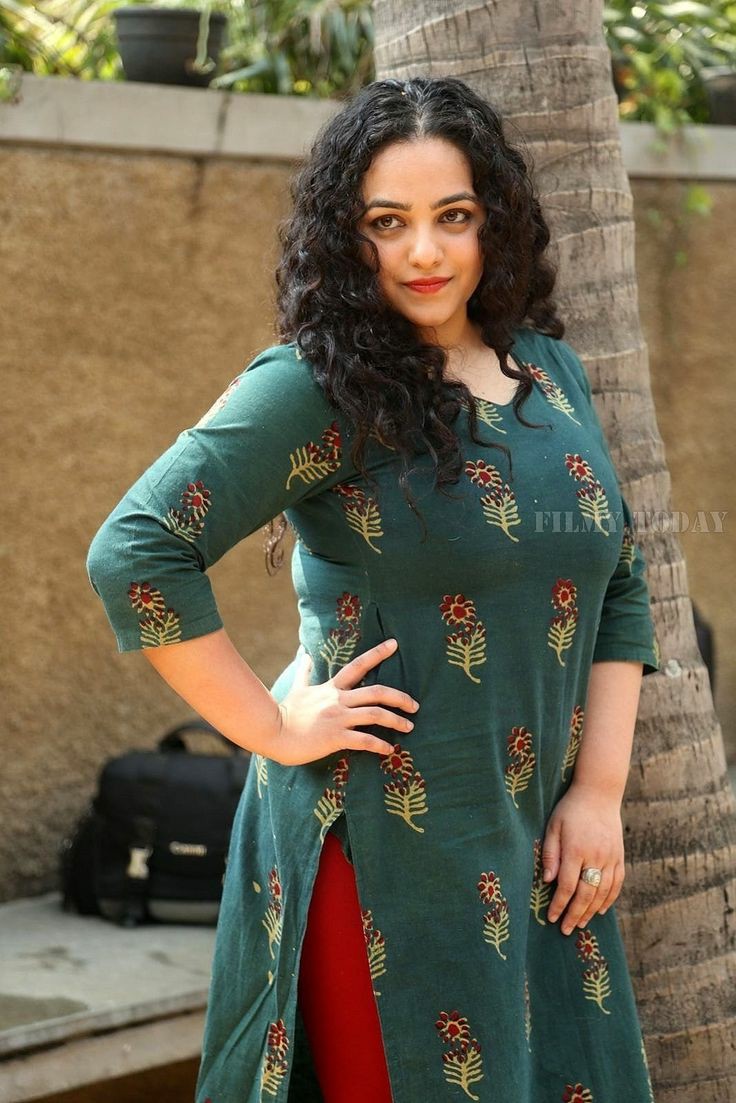 Image Nithya Menen Top Beautiful Tamil Actress