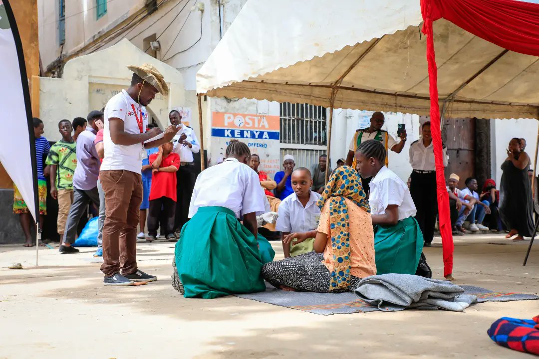krcs_mombasa's tweet photo. Sacred Heart School proudly participated in the Primary School First Aid competition, showcasing their commitment to safety and emergency preparedness.
Way to go, team!
#firstaidexcellence
#sacredheartpride https://t.co/sQm91aPST1