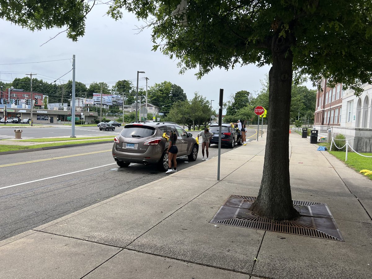 Hamden High Dragons Cheer tweet media