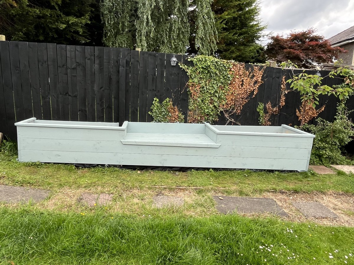 chezmilner's tweet photo. Hi @CuprinolUK -I have done 2 coats of Dusted Aloe,can you tell me how many will be needed for it to look anything like the colour on the tin?Disappointed as was looking forward to the greeny colour,not light blue-what colour would you suggest to paint it to get the green colour? https://t.co/AWsKfWdtZV
