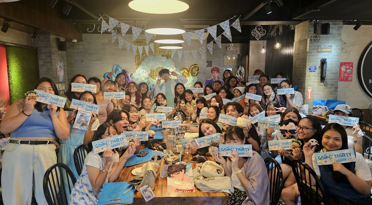 OikawaCSE's tweet photo. That's a wrap for Day 1!

Thank you so much for celebrating Oikawa's day with us! We hope you had a great time 🩵

Don't forget to tag us or use our hashtag so we can share your posts 🥰

Of course, it isn't over yet. See you tomorrow, Day 2 attendees! 🫡

#OikawaGoing30 🔵✌️👑 https://t.co/ypfcWVxC8j