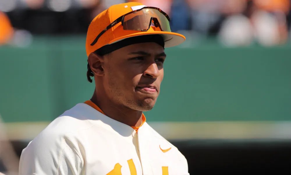 jordanmoore_21's tweet photo. Tennessee first round draft picks Dalton Knecht (NBA) &amp; Christian Moore (MLB) have now agreed to contracts worth a combined $23.3 million dollars. 

Become a Vol
Win Championships
Get developed
Get drafted
Get paid https://t.co/XeyHb6m2Gq