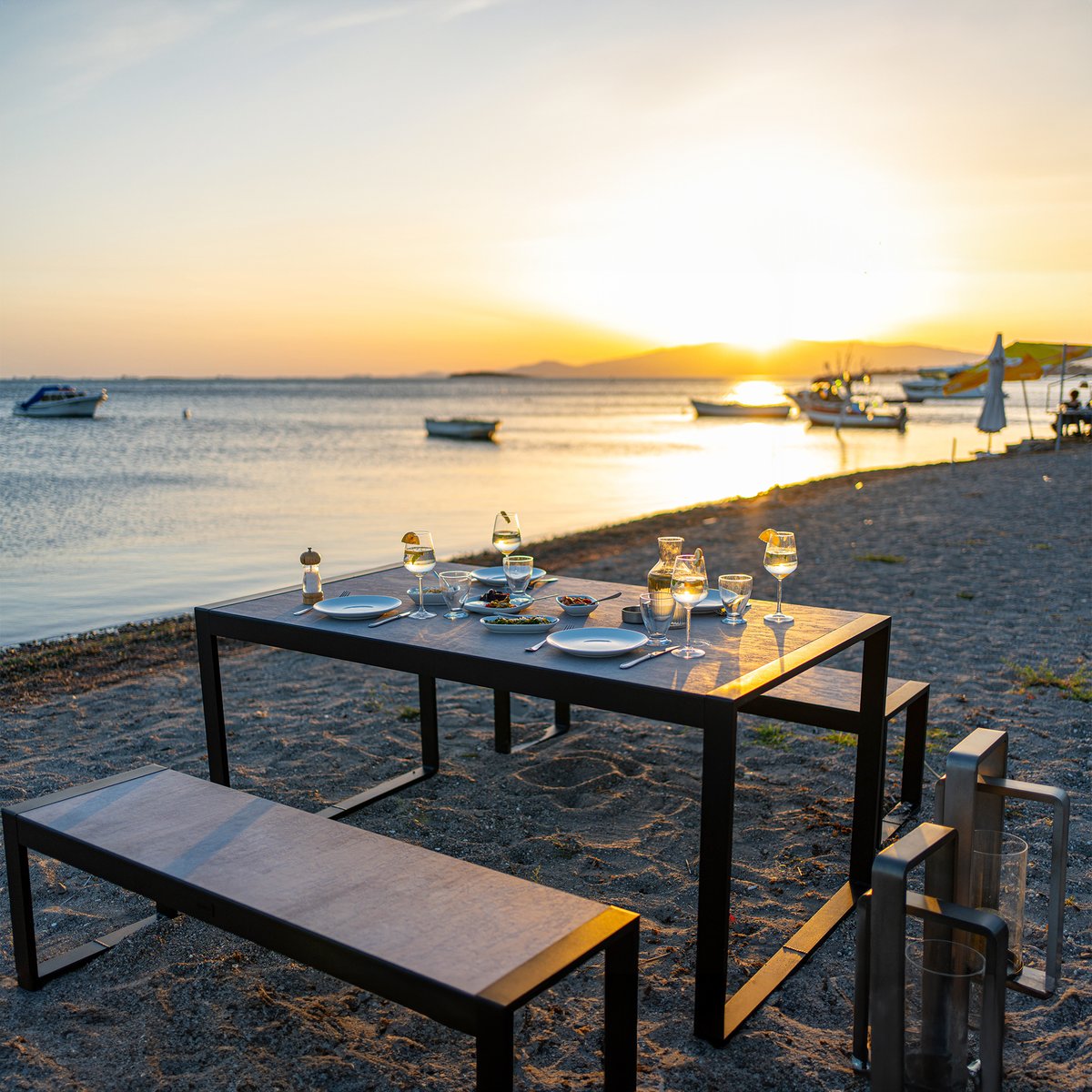 Foradahome's tweet image. Create a dining and lounging area for your balcony, patio, terrace or garden with Ada Dining Table &amp;amp; Bench. Ada outdoor furniture is designed for outdoor life and all types of weather.

#modern #homedecor #flatpack #forada #furniture #ada #outdoorfurniture #homedesign