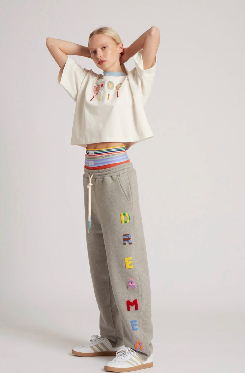 Summer serves in Mira Mikati