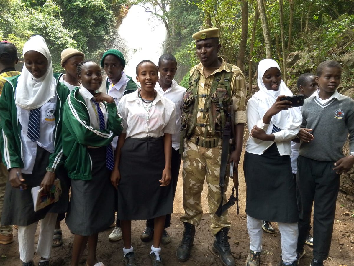 MarsabitNPark's tweet image. Big shoutout to Laisamis Secondary School for visiting today! 🌟 Their excitement over our park’s breathtaking beauty was amazing. Here&apos;s to learning and discovering the wonders of nature! 🌿📚 
#TunzaMaliYako #NatureLearning