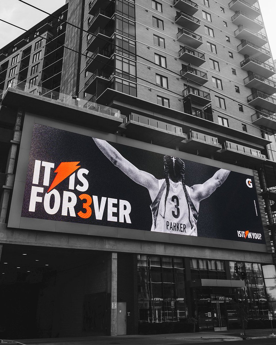 Gatorade's tweet photo. For3ver thankful @Candace_Parker ⚡️ https://t.co/QJAkreBG4V