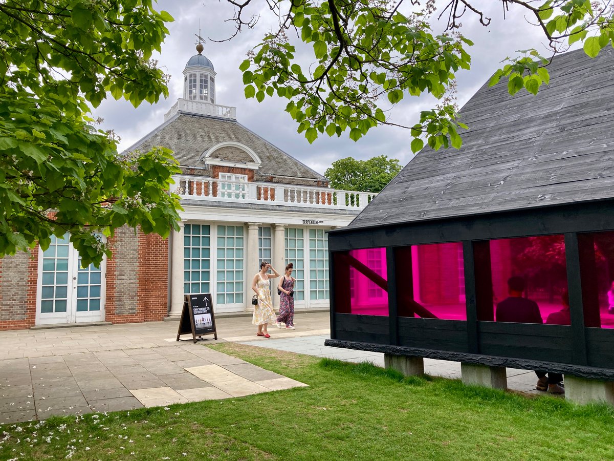 frankeys001's tweet photo. Cycled to Hyde Park then remembered @SerpentineUK pavilion has landed. Colourful and calming space https://t.co/9t8cSEsoek