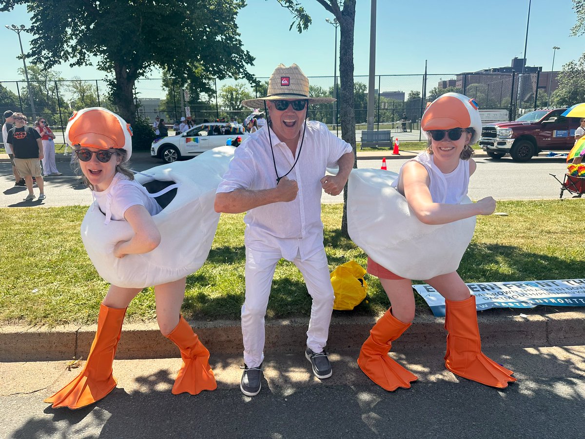 DarrenFisherNS's tweet photo. DartmouthβCole Harbour is ready for the Halifax Pride Parade! π³οΈβπππ³οΈββ§οΈ
Itβs a beautiful day for it too!
#hfxpride https://t.co/YfS8nJ2GmN