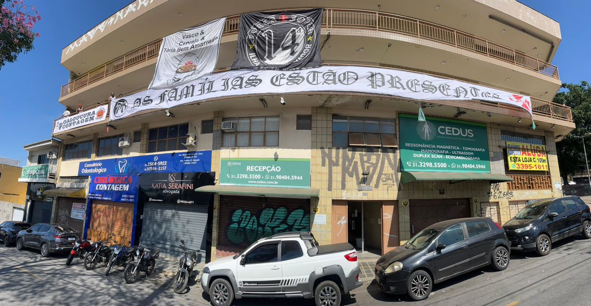 As famílias estão presentes 💢

1 9 7 0

<a href="/forcajovem70/">Força Jovem Vasco</a>