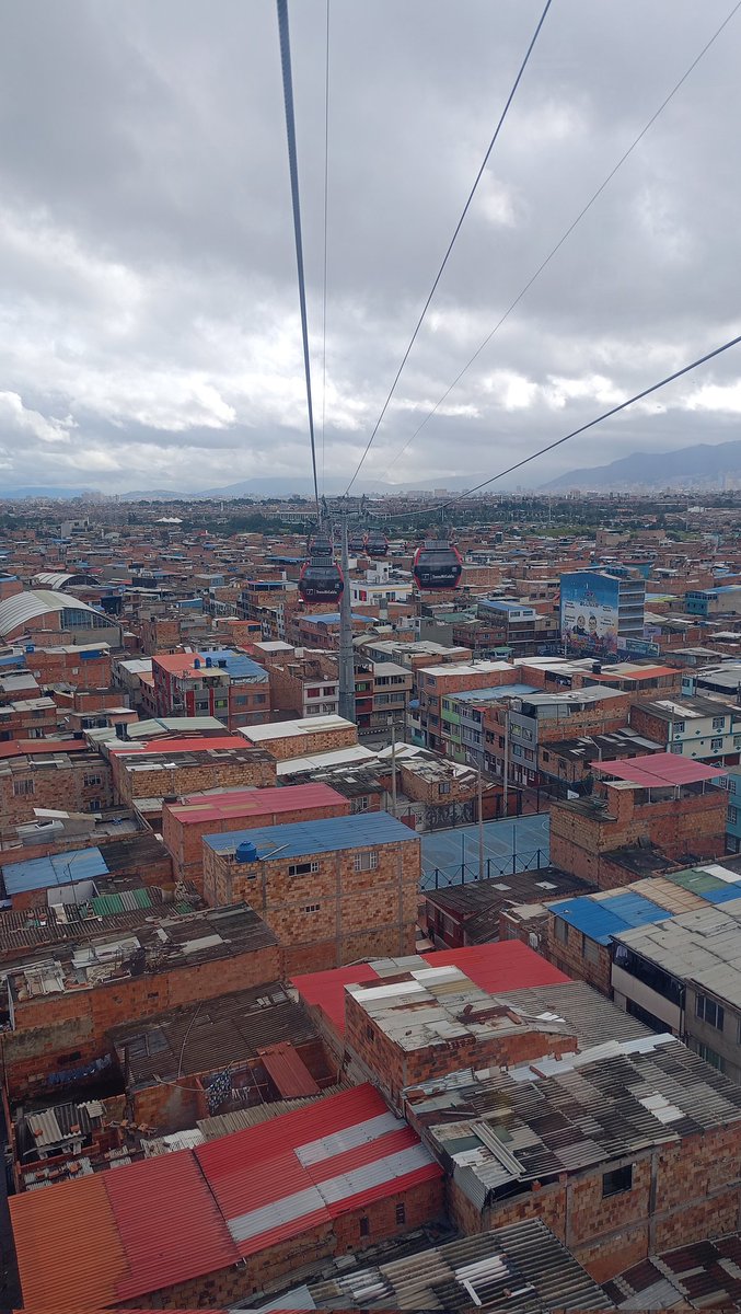 Bravoarthur's tweet photo. Nuestra Fiesta de la Independencia inicia con un recorrido por los procesos turísticos de #CiudadBolívar, uno de nuestros motivos de #OrgulloColombiano que nos une en #ElPaísDeLaBelleza. https://t.co/be5kL10Q1d