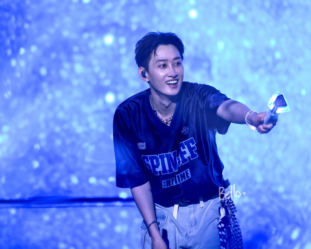 all of my dreams from the sky drop like confetti 🎉 

240714 Super Show Spin Off: Halftime in Singapore

<a href="/SJofficial/">SUPER JUNIOR</a> <a href="/AllRiseSilver/">Dalnim</a> #EUNHYUK #은혁 #이혁재 #ウニョク #銀赫 #supershow_spinoff_halftime #SSS_Halftime #SSS_HALFTIMEinSINGAPORE
#SPINOFFHALFTIME_IN_SG