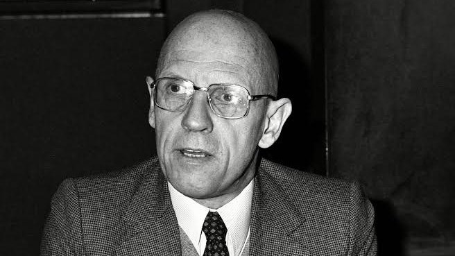 "O benefício do locutor" é a suposta vantagem em falar sobre sexo, colocando-se à frente do tempo. O ponto é: há uma gama de transgressão reguladas pelo discurso sobre a sexualidade.