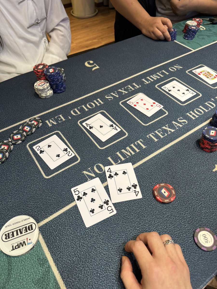 haonan08's tweet photo. 第一次Straight Flush https://t.co/xKcTji0uxO