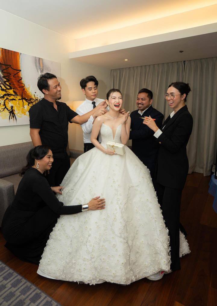 BarbieNatics's tweet photo. Team Barbie Forteza understood the assignment, quite an excellent production if you'll ask me 

#BarbieForteza #GMAGala2024 https://t.co/4c0VvBbsGd