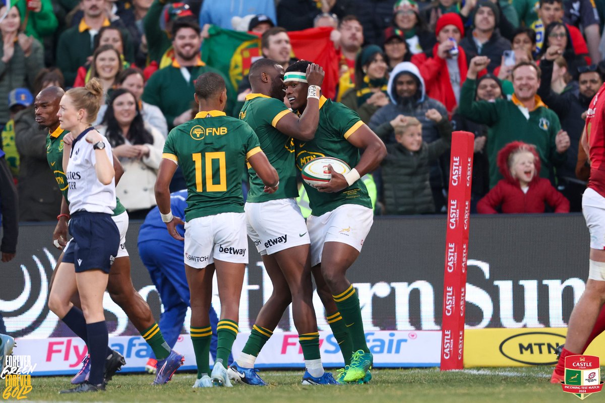 Springboks's tweet photo. Congrats, gents 🙌
#ForeverGreenForeverGold #Springboks #RSAvPOR https://t.co/snUYt65o4l