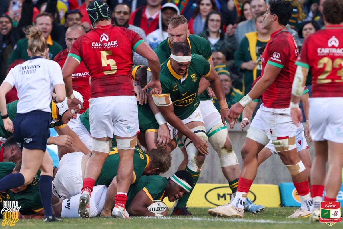Springboks's tweet photo. Congrats, gents 🙌
#ForeverGreenForeverGold #Springboks #RSAvPOR https://t.co/snUYt65o4l
