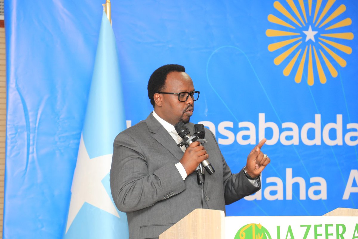 MoEWRSo's tweet photo. @MoEWRSo officially launched the electricity service provider’s licensing framework in Mogadishu, aiming to regulate and improve the electricity supply industry in Somalia. #ESPs_Licensing #EnergySector #Somalia https://t.co/AAWtCm8FK6