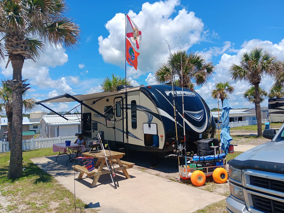 Great photo of Spot #170 on the Campers Village side by Scotty #gorving #beverlybeachcamptown #floridarvparks