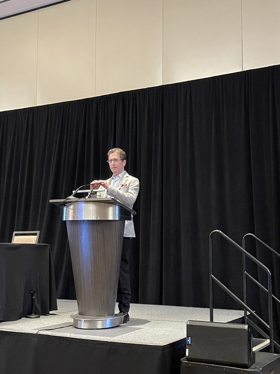 Aidan Azher (@azher_aidan) on Twitter photo Exciting interactive session on recognizing ET by Professor Elan Louis #TNS2024 <a href="/Texas_Neuros/">Texas Neurological Society</a> Exciting interactive session on recognizing ET by Professor Elan Louis #TNS2024 <a href="/Texas_Neuros/">Texas Neurological Society</a>