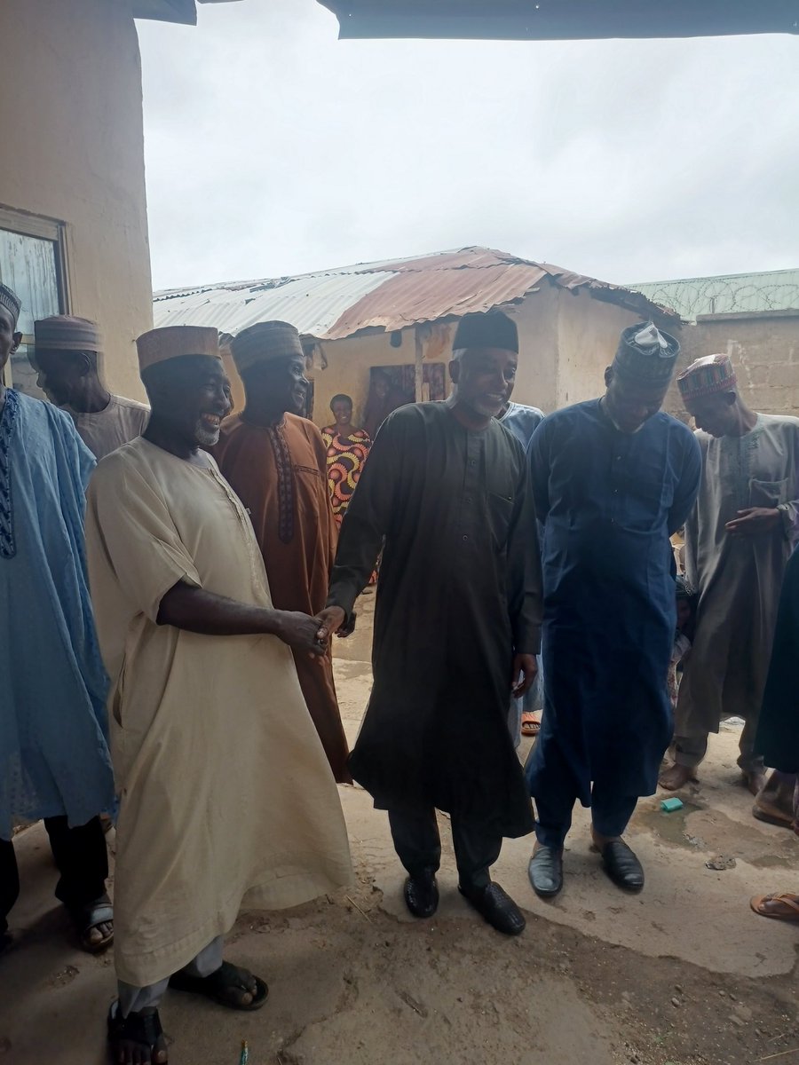 Yau kenan a garn Anchau. A wannan lokaci da masu Gwamnaty, iyan siyasa,  suke wasan ɓuya ɓuya da talakawa, mu namu Jagoran Mallam <a href="/JafaruSani10/">Jafaru Sani</a>   yake kutsawa karkara lungu da saƙo domin jin koken Talakawa tareda tallafa musu da'abunda zai rage raɗaɗin halin ƙuncin da'aka shiga.