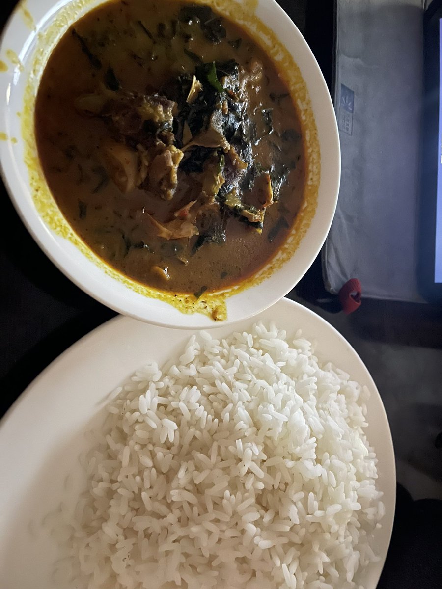 janeblack900's tweet photo. One of the reasons I work so hard is because I love good food, I can manage anything but not what goes down my throat. I’m A FOODIE!!! #bangastew #localrice https://t.co/cnMR6UVJ5R