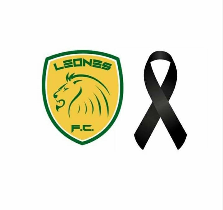 Leonesfutbolc's tweet photo. La #familiaitagüíleonesfc lamenta el fallecimiento del exarquero Raúl Navarro Paviato, el cual tuvo un importante paso por nuestro Fútbol Profesional en los 70's y 80's. A  sus familiares, allegados nuestras sinceras condolencias.
@AlcaldiaItagui @InstitutoItagui
🙏 #QEPD. https://t.co/jIbpnLNDqx