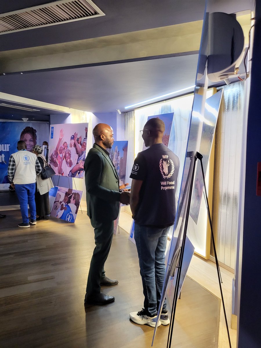 DawaiClaude's tweet photo. Exposition photo des réalisations du Programme de #Résilience du #PAM🇨🇲 à l'occasion du #Farewell cocktail de la Directrice Pays du PAM à l'hôtel Hilton (Yaoundé).
#WFP_CMR
#Resilience https://t.co/1beOKmm8Dy