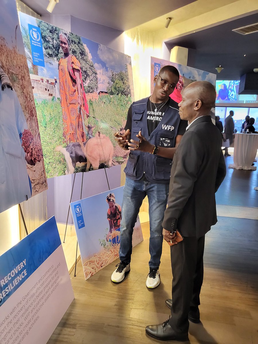 DawaiClaude's tweet photo. Exposition photo des réalisations du Programme de #Résilience du #PAM🇨🇲 à l'occasion du #Farewell cocktail de la Directrice Pays du PAM à l'hôtel Hilton (Yaoundé).
#WFP_CMR
#Resilience https://t.co/1beOKmm8Dy