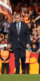 TufanAkol21's tweet photo. #GSTRANSFER
https://t.co/HJam3GKefeşkanım Dursun Özbek….
Başarıyla geçen iki sezonu geride bıraktık.
Yakın zamanda vermiş olduğunuz demeçlerde, Transferler başta olmak üzere her şey sizin kontrolünüz altında olduğunu beyan ettiniz.
Siz hala 24’üncü Şampiyonluğumuzu kutlamaktasınız.
Taraftar kutlamaları bıraktı, tek dertleri “TRANSFER” ortalık an itibari ile toz duman bir kaç gün sonra bu gidişata el atmazsanız tepkiler büyüyecek bizden söylemesi…
Galatasaray’lı Sevgilerimle
Tufan Akol
GAZETA LA 1905
19 Temmuz 2024