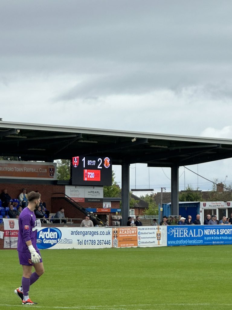 LeamingtonFC's tweet photo. ⏹️ The majority of the crowd in Tiddington go home happy, as it’s another pre-season win for the Brakes! 

#STRLEA https://t.co/4SOTIGtCqb