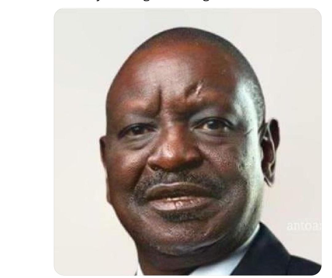 thomaskimutai's tweet image. Guess what?
We found the #TheRealProblem
The duo and the political class
#RutoMustGoNow 
@abuga_makori @otienowill @WilliamsRuto @citizentvkenya @ntvkenya