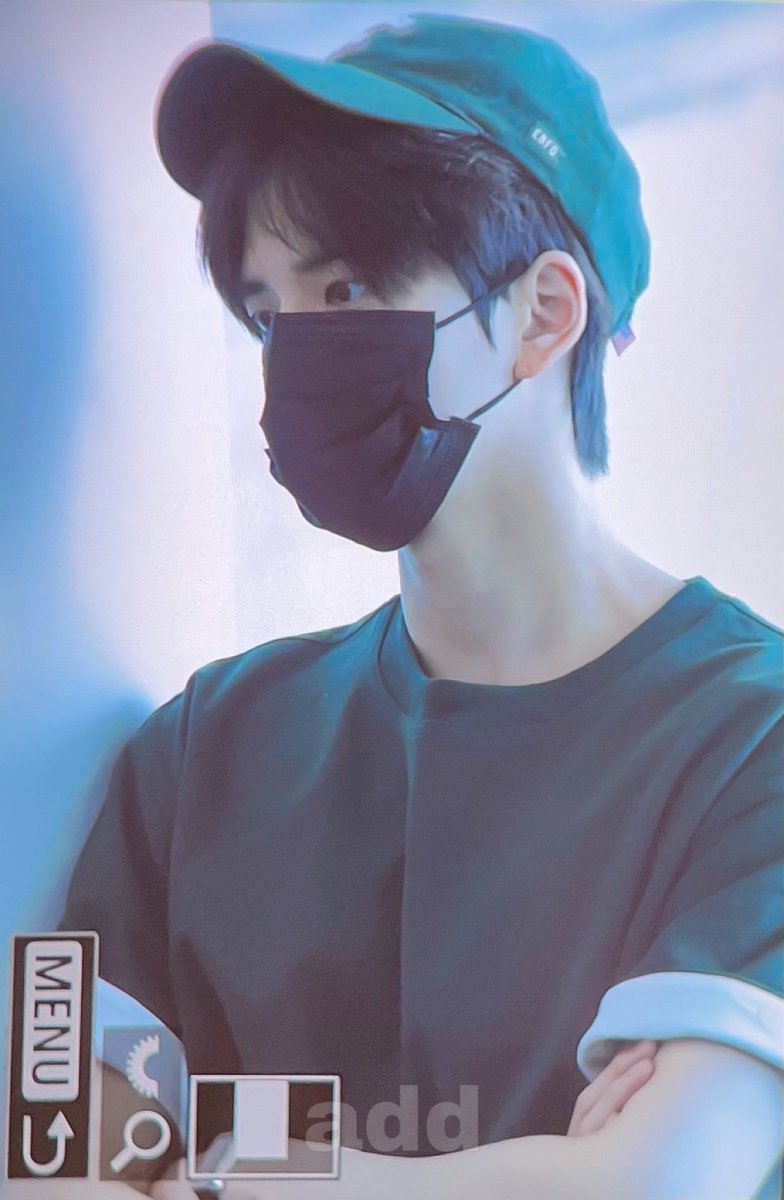 240720
초록색 깔맞춤💚
#더보이즈 #THEBOYZ #영훈 #YOUNGHOON