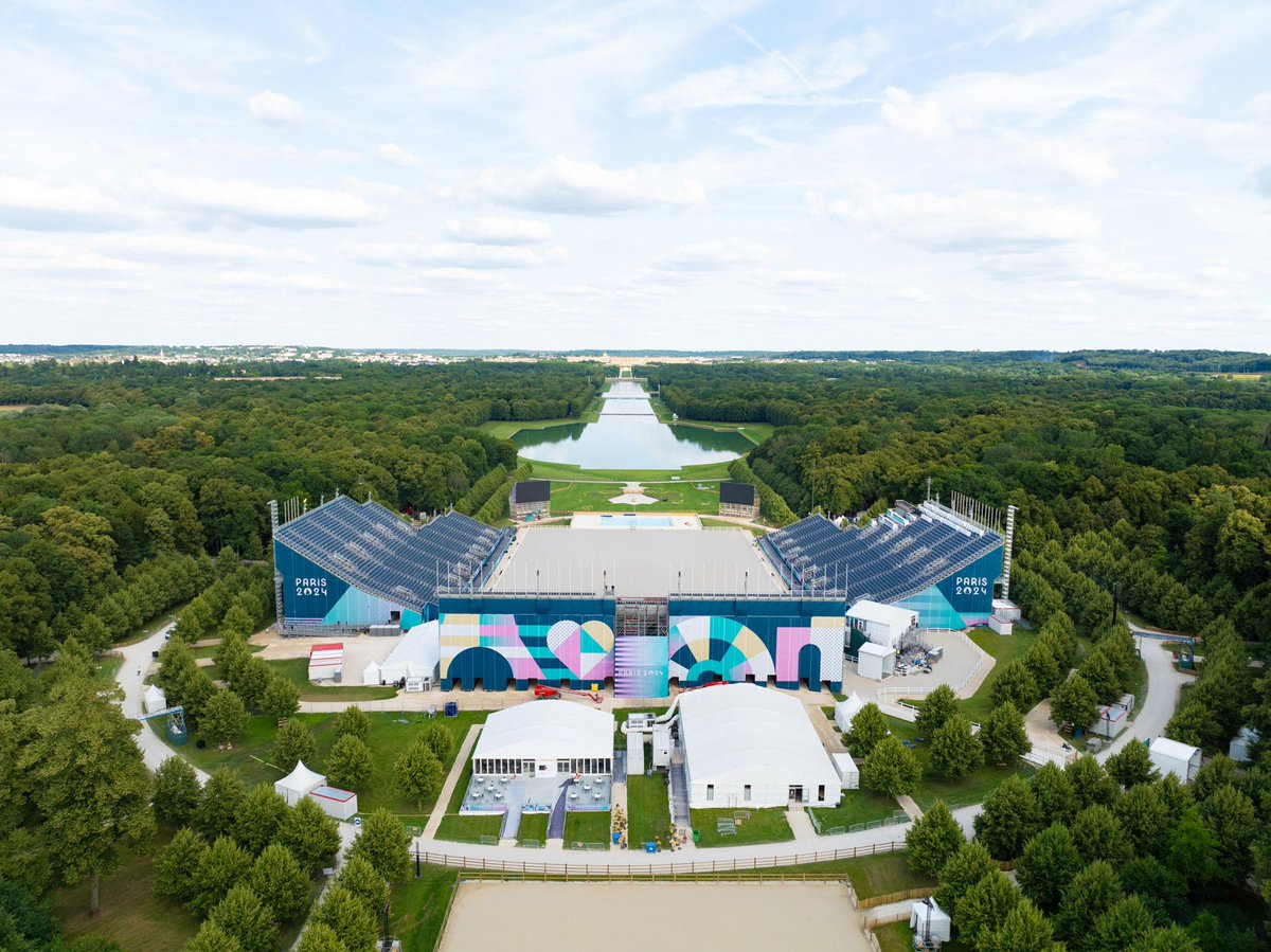 Château de Versailles tweet media