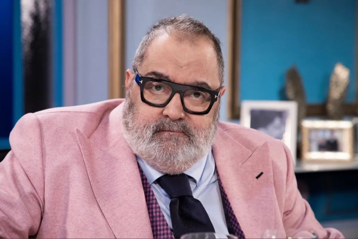 ElLadoCorrecto_'s tweet photo. 🚨🚨|| ÚLTIMO MOMENTO:

Informan desde el hospital Italiano que el paciente Jorge Ernesto Lanata, que se encontraba internado en terapia intensiva, ACABA DE FALLECER. 

Mis condolencias para sus familiares y amigos. 😔🥺☹️ https://t.co/du73Vxz6LY