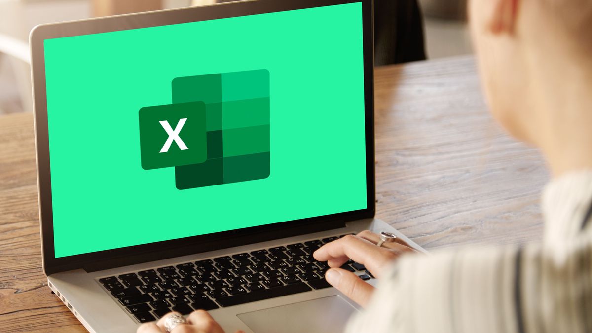 myriadcorp's tweet image. Microsoft Excel on the web is getting a makeover. Menus are simplified, the green is going gray, and it’s becoming more intuitive and user-friendly, helping you manage your data more effectively. It&apos;s rolling out now 

zurl.co/JP0z 

#Microsoft #ExcelUpgrade