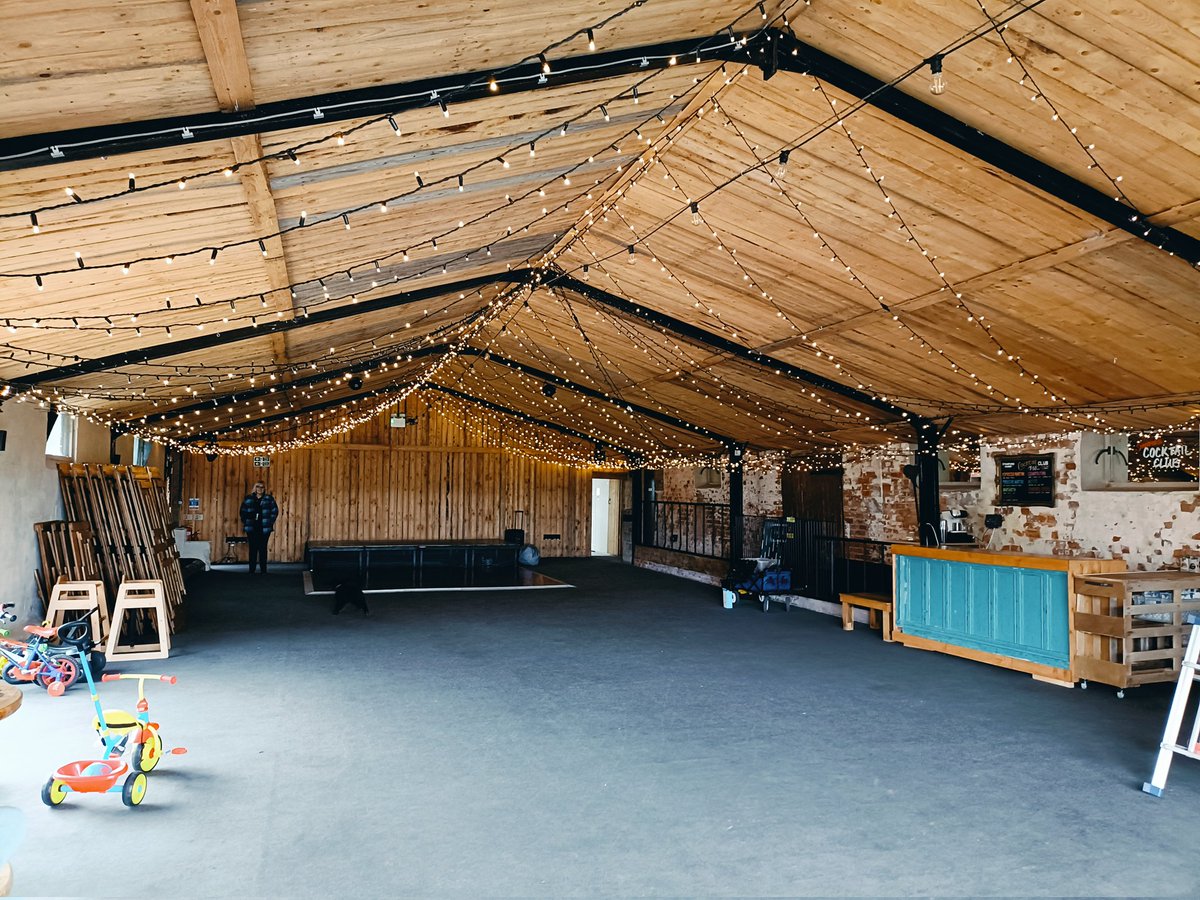 Throw back to a fantastic wedding back in May. We setup fairy lighting in the reception and ceremony barns. We wish all the best for the happy couple.

#fairylightinghire #lightinghire #wedding #weddinglighting #weddinglightinghire #standfordfarmwedding