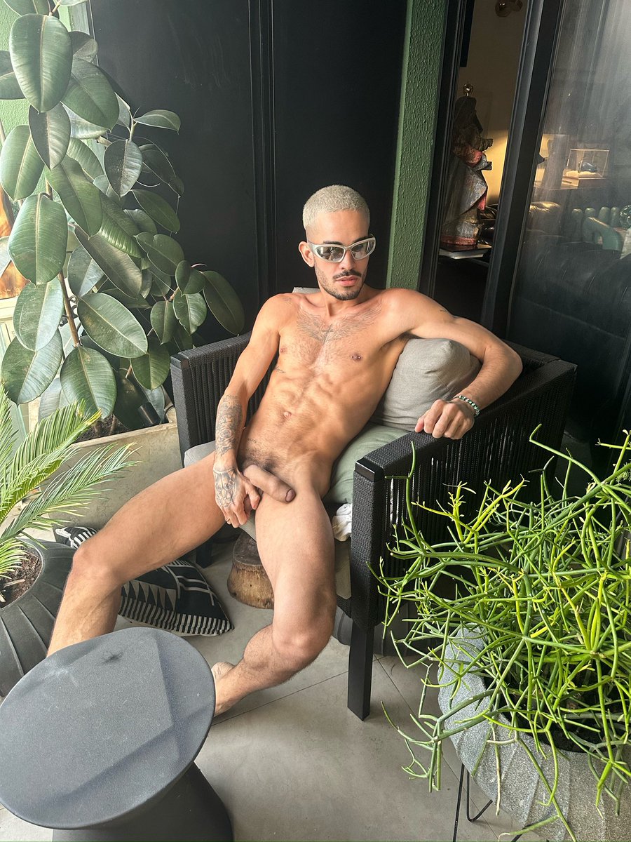 Erick tweet media