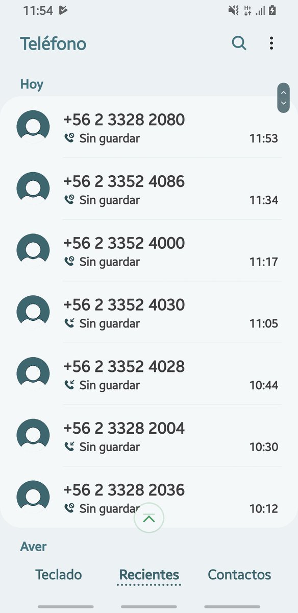kmicov's tweet photo. @clarochile_cl 
Por favor, basta con el acoso. No puede ser posible que USTEDES y sus colaboradores no entiendan que NO estoy interesada en sus servicios ni portabilidad. Miren la cantidad de llamadas que he recibido la mañana de hoy. El colmo https://t.co/py2DDdgNpm