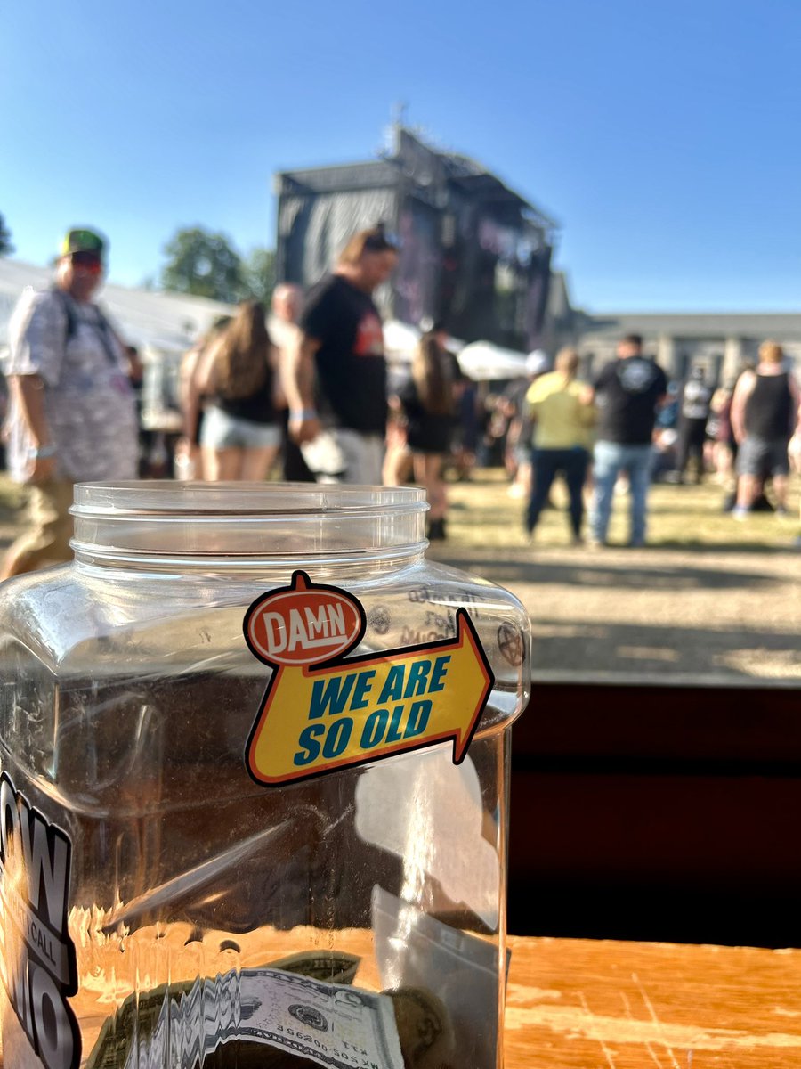 sadboycrew_'s tweet photo. It would have been 30 years this summer 🥲 #RIPwarpedtour https://t.co/k3yCtUapH3