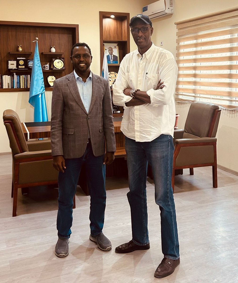 Somali Library Association tweet media