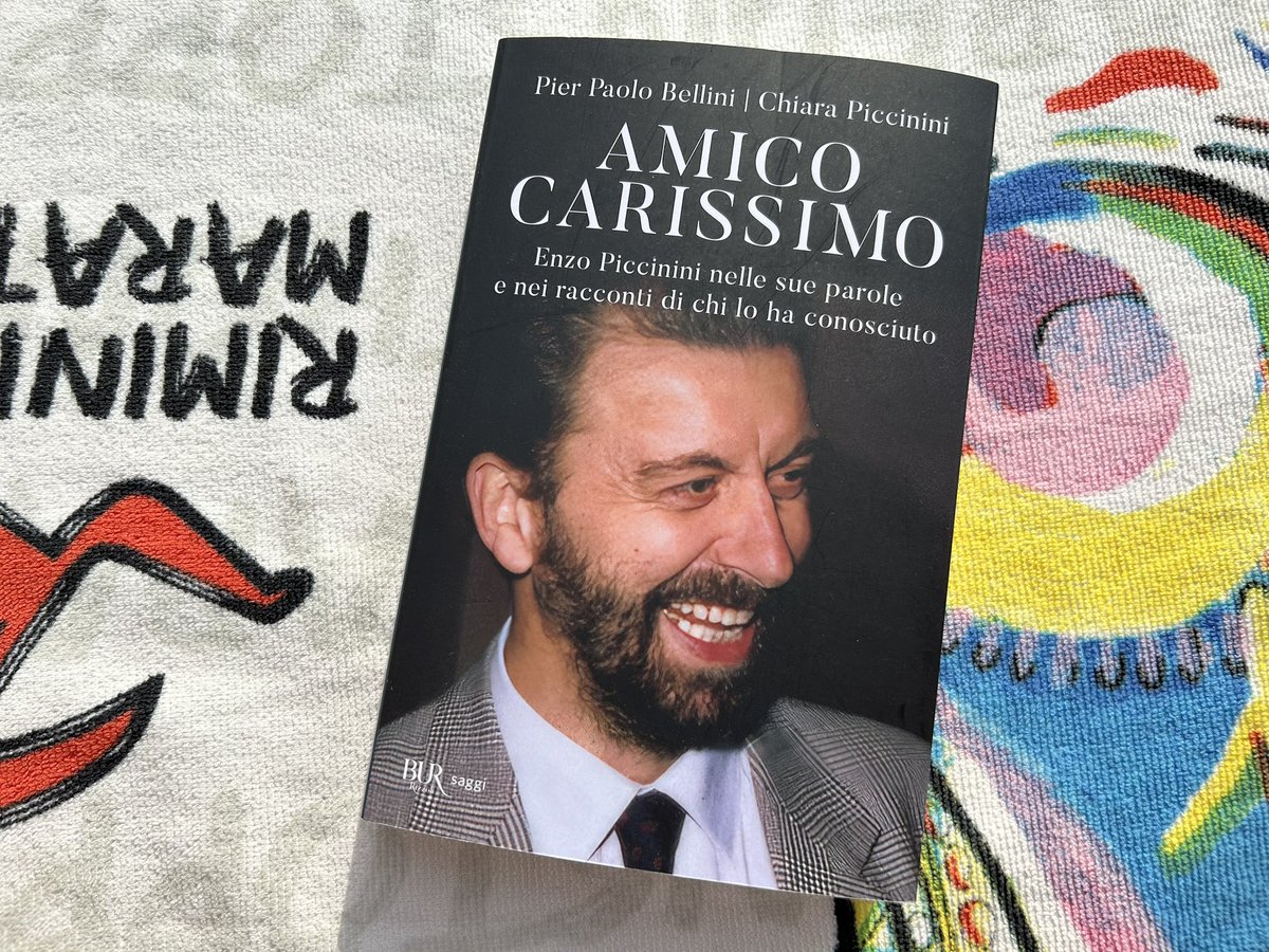 FilippoPost's tweet photo. #SummerReading https://t.co/6cUaHzsihj