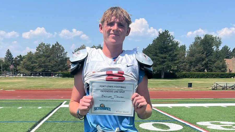 Six Star Football | PLUS+ (@sixstarfootball) on Twitter photo FORT LEWIS PROSPECT CAMP COVERAGE |  A look at the prospects who made noise and raised profile
⭐️See the prospects who impressed at FORT LEWIS📈
✍️STORY ▶️ sixstarfootball.com/article/fort-l…
<a href="/TylerA10_/">Tyler Anderson ⭐️⭐️⭐️</a> <a href="/BradenBackes_67/">Braden Backes</a> <a href="/MarekBollig/">Marek Bollig</a> <a href="/Jayvon_Coleman_/">Jayvon Coleman ll</a> <a href="/Jacksoncraig08/">Jackson Craig</a> <a href="/CadenDeitch53/">Caden Deitch</a> FORT LEWIS PROSPECT CAMP COVERAGE |  A look at the prospects who made noise and raised profile
⭐️See the prospects who impressed at FORT LEWIS📈
✍️STORY ▶️ sixstarfootball.com/article/fort-l…
<a href="/TylerA10_/">Tyler Anderson ⭐️⭐️⭐️</a> <a href="/BradenBackes_67/">Braden Backes</a> <a href="/MarekBollig/">Marek Bollig</a> <a href="/Jayvon_Coleman_/">Jayvon Coleman ll</a> <a href="/Jacksoncraig08/">Jackson Craig</a> <a href="/CadenDeitch53/">Caden Deitch</a>