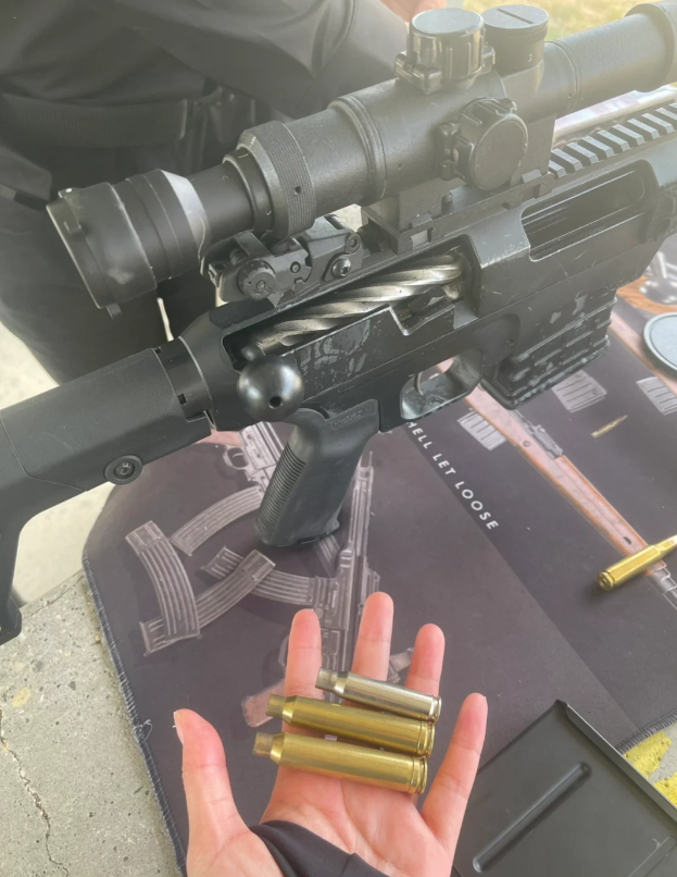 UniqueMilieu_'s tweet photo. Standing at the shooting range, you are your own master, your goal is your future https://t.co/bB1SZXI6dG