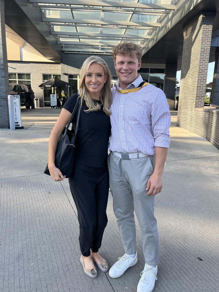 WillCraigWI's tweet photo. Had an amazing opportunity to work with @FoxNews during this year’s Republican National Convention in Milwaukee. Made some great connections and memories with Fox and their employees as well as some well-known figures like @KariLake, @brithume, and @kayleighmcenany! https://t.co/8OZJg6JWco