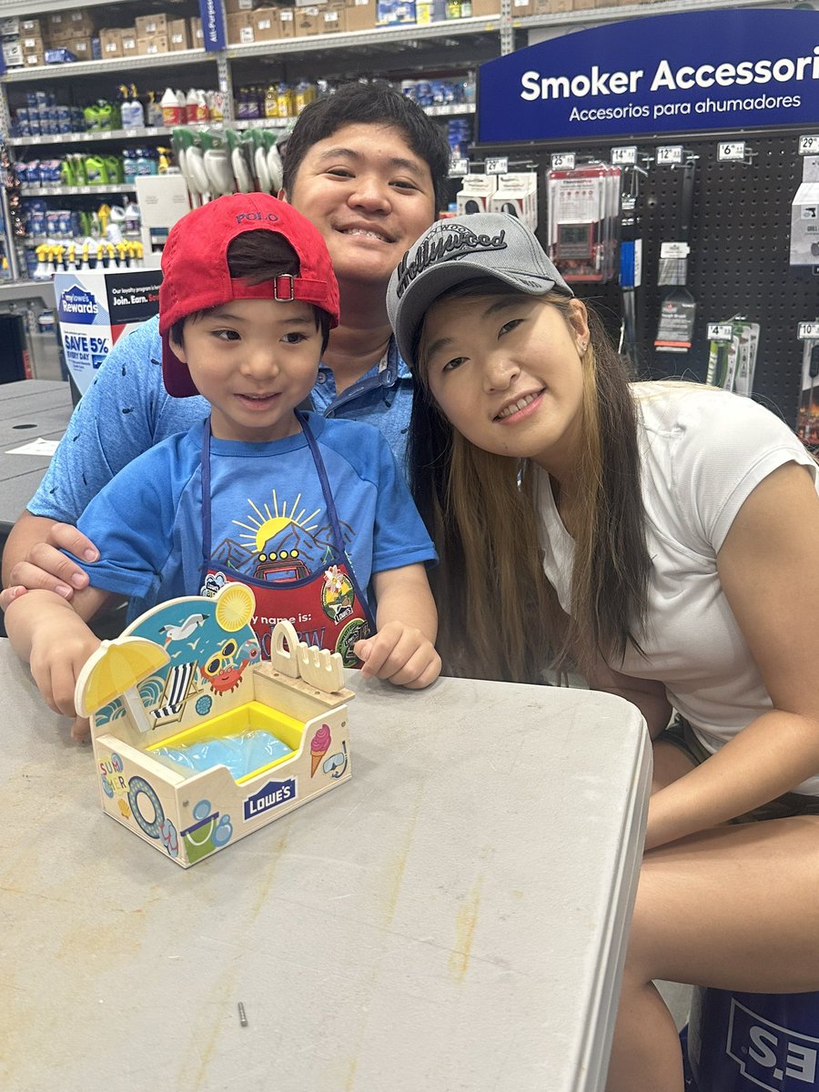 ‼️Kids Workshop at #2594 Come check us out❕ Look at those smiles
<a href="/JMB_Burnett/">Jeffrey “JB“ Burnett</a> <a href="/LeslieLeiva30/">Leslie Leiva</a> <a href="/DCT0813MD/">Dante Thomas</a> <a href="/BlueBoxR1/">@BlueBoxR1</a>