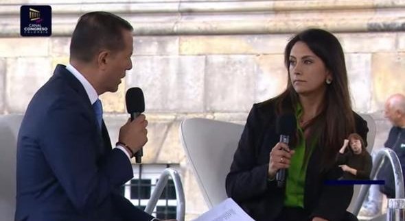 CamaraColombia's tweet photo. La economista experta en educación, @HelenOrjuela, habla en este momento sobre los desafíos que afronta Colombia en este sector y lo que sucedió en la reforma a la educación.

#EnVivo 👇
https://t.co/ZILSsOoIzI https://t.co/f7pNMsr2N6