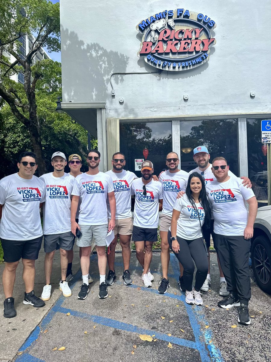 Spencer Pylant (@spencerpylant) on Twitter photo It’s a beautiful day in the 305! Proud to be out in the community supporting my good friend <a href="/vickiforflorida/">Representative Vicki Lopez</a>! 🦩🌴 It’s a beautiful day in the 305! Proud to be out in the community supporting my good friend <a href="/vickiforflorida/">Representative Vicki Lopez</a>! 🦩🌴