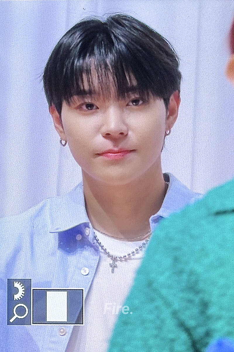 240720
진화 피셜 오늘 대학생 오빠 바이브
#블리처스 #BLITZERS
#진화 #JINHWA #시간이지나도찌나